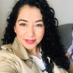 Meet your Posher, Sandra